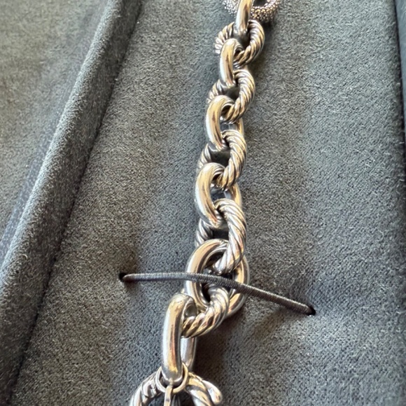 David Yurman | Sterling Silver Bracelet with Diamonds, 15mm - Picture 5 of 8